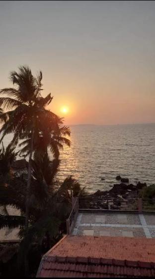 Goa Beach Heaven By The Sea