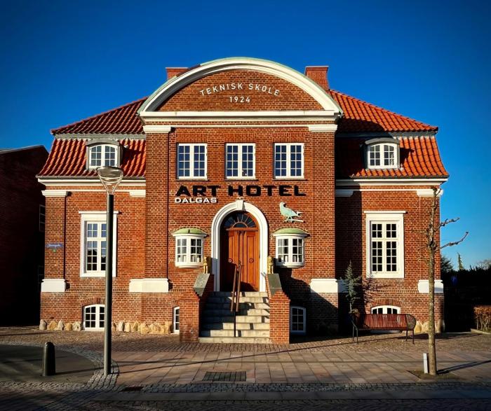 Art Hotel Dalgas,Denmark>>Brande,3 star