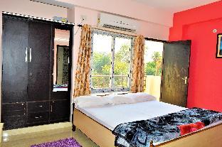 lake view 3bhk furnished flat near kasi vishwanath