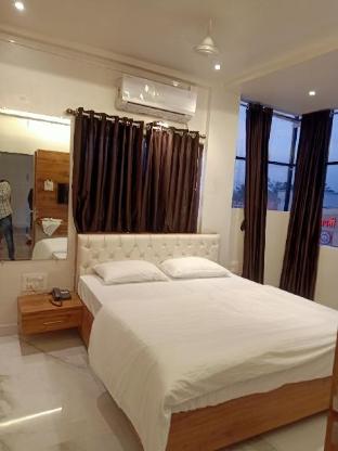 Hotel Sai Palace, Tasgaon,,3 star