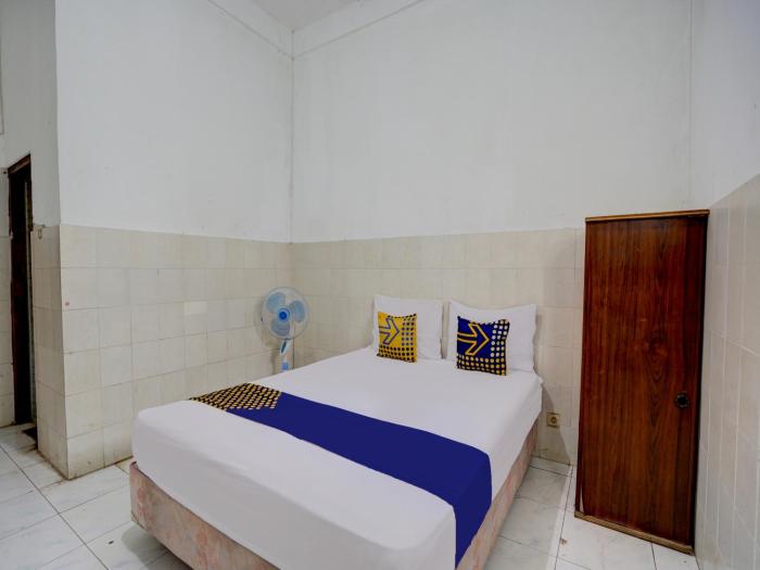 Spot On 92876 Homestay Kedamean,Indonesia>>Surabaya,2 star