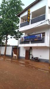 Abomey Event,Benin>>Abomey,3.5 star