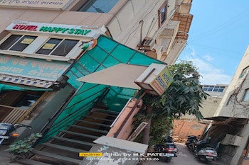 Hotel Happy Stay,Maninagar,3 star