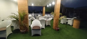Poddar Residency,Jitendra Narayan Road,3 star
