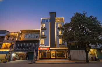 Via The Arrow,Greater Kailash,3 star