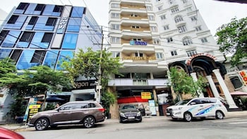 sabay airport apartment