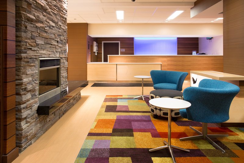 Fairfield Inn & Suites By Marriott Boston Milford,Worcester>>Milford,2.5 star