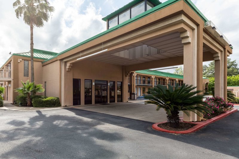 quality inn alexandria