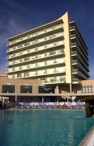 hotel las gaviotas