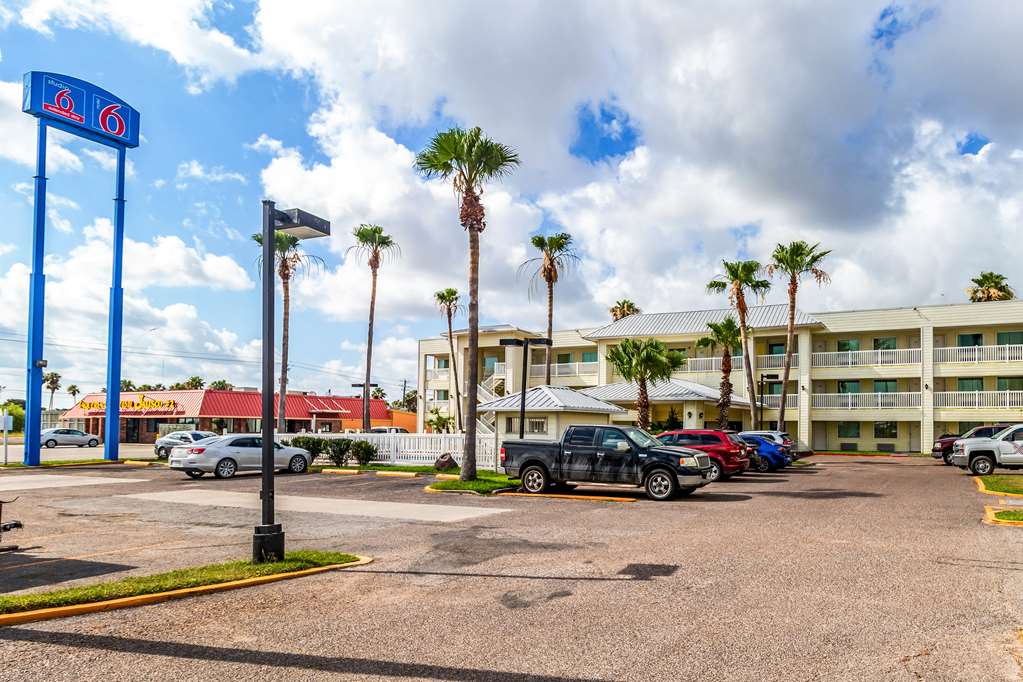 Studio 6 Corpus Christi, Tx - North,Corpus Christi>>Calallen,3 star