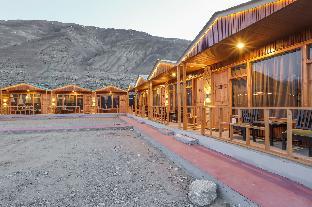 Snow Pine Cottage ,Pangong Tso,3 star