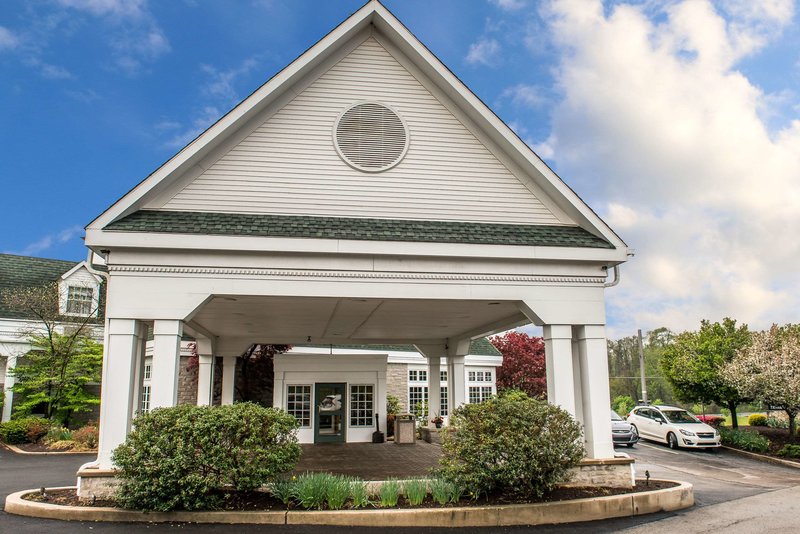 Quality Inn Pittsburgh Airport,North Fayette Township>>Allegheny County,3 star