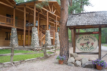 upper canyon inn and cabins