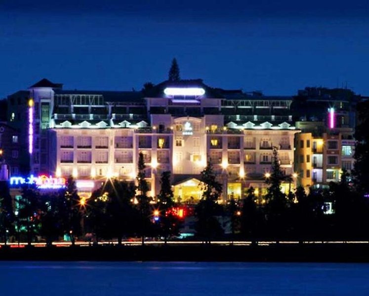 ttc hotel premium ngoc lan