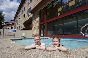 Black Bear Lodge,,4 star
