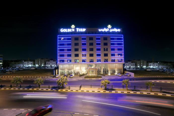 golden tulip dammam corniche hotel