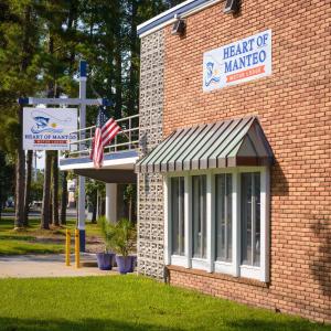 Heart Of Manteo Motor Lodge