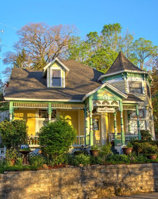 All Seasons Inn,Rogers>>Eureka Springs,3 star