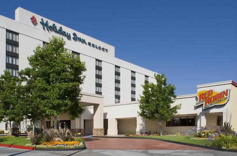 Holiday Inn La Mirada - Buena Park,Artesia>>Anaheim,3 star
