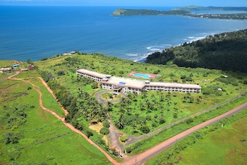 Kohinoor Samudra Beach Resort,Bhatye,4 star