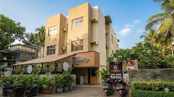 Hotel Ashoka,Sadashiv Chamber, A Wing, 326, New Nana Peth, Rasta Peth, Pune, Maharashtra 411002,2 star