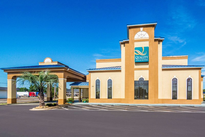 quality inn and suites