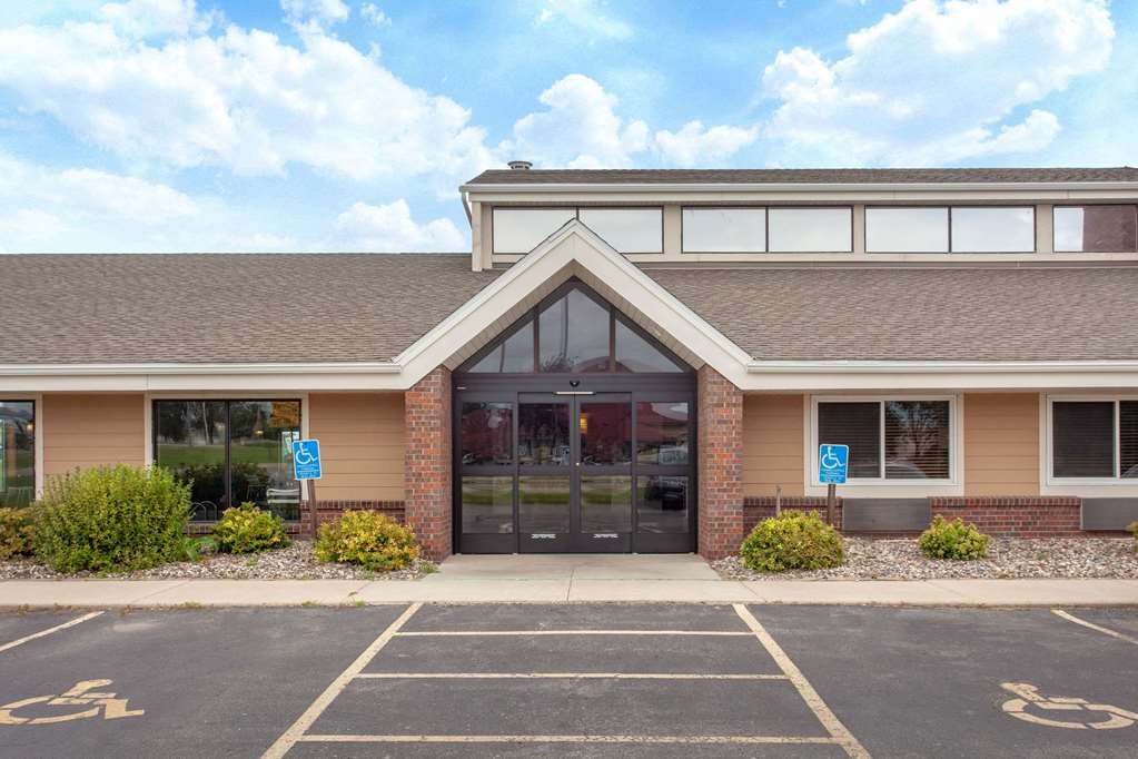 Americinn By Wyndham Willmar,Kandiyohi>>Alexandria,2.5 star