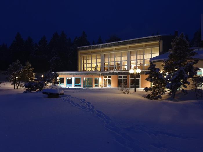 Wagners Sporthotel Oberhof,Gehlberg>>Erfurt,3 star