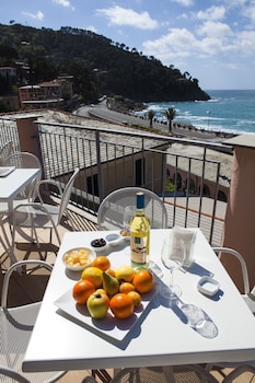 Hotel Delle Rose,La Spezia>>Bonassola,3 star