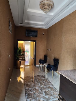 The 401 Hotel And Suites,,1 star