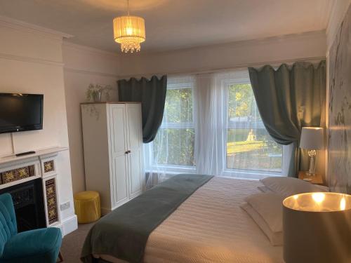 room-image