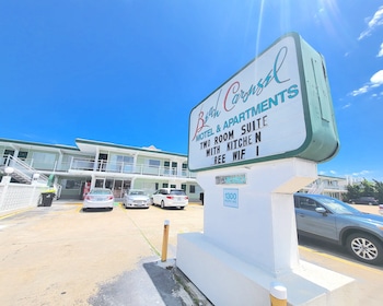 beach carousel motel