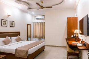 Hotel Classic Plaza At Delhi Airport,,0 star