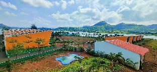 mountain n lake resort