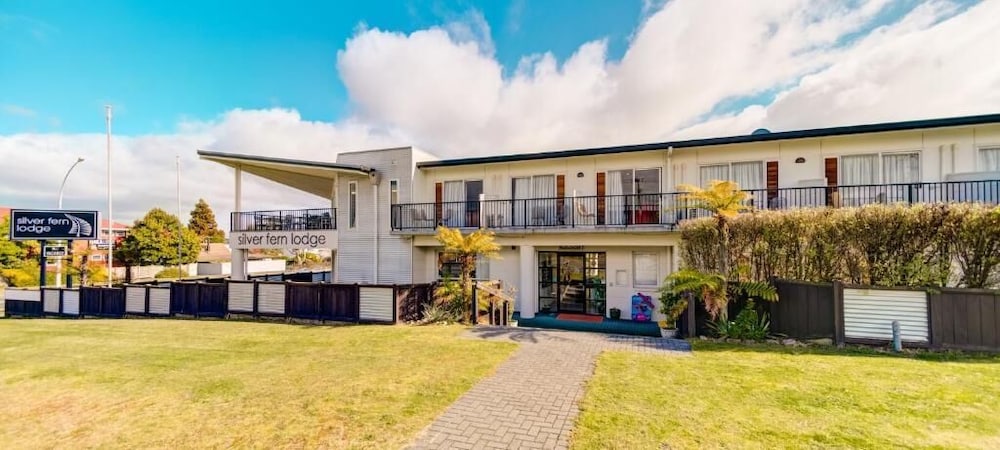 Silver Fern Lodge,Taupo>>Maunganamu,2.5 star