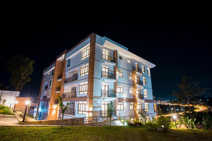 maya boutique and residences
