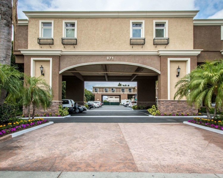 quality inn and suites anaheim maingate