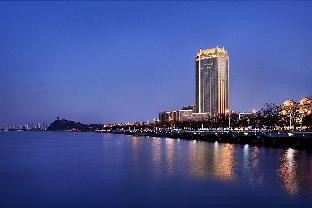 Crowne Plaza Zhenjiang By Ihg,Zhenjiang>>Nanjing,4 star
