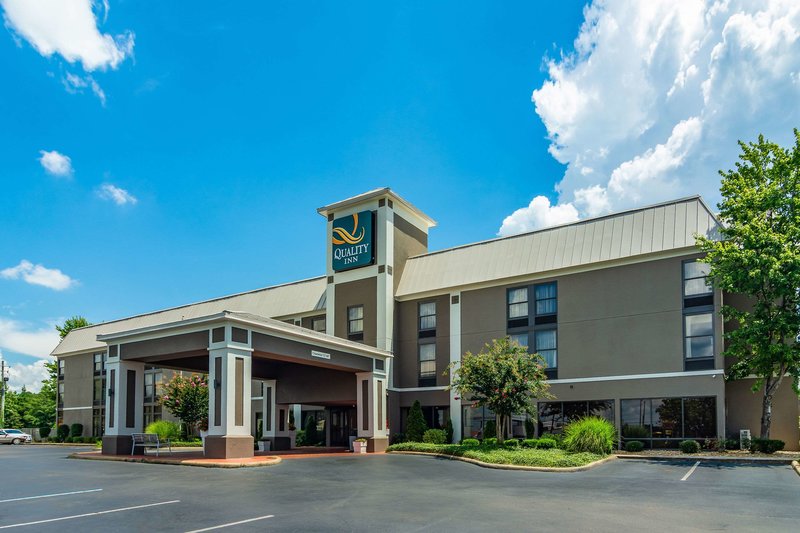 Quality Inn Valley - West Point,Lanett>>Auburn - Opelika,2.5 star