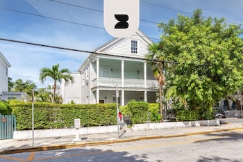 bananas foster guesthouse