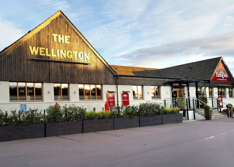 the wellington hotel by greene king inns
