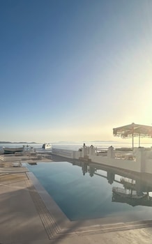 paola sunset mykonos
