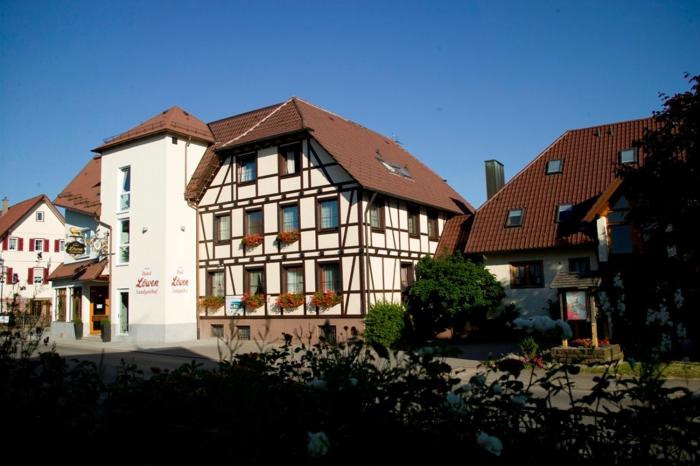 Landgasthof Lowen,Calw>>Bad Teinach-Zavelstein,3 star
