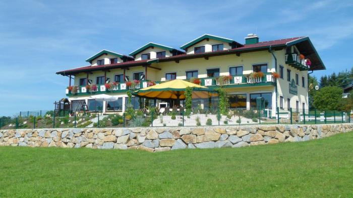 Landgasthof Entenwirt Tarsdorf,Burghausen>>Braunau Am Inn,3 star