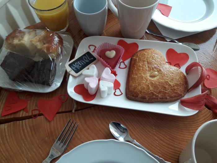 La Vie En Rose Hotel,,4 star