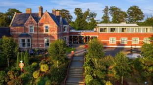 Brandon House Hotel