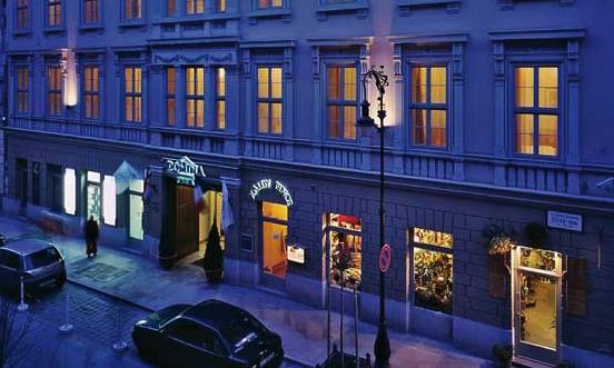 wombats city hostel budapest