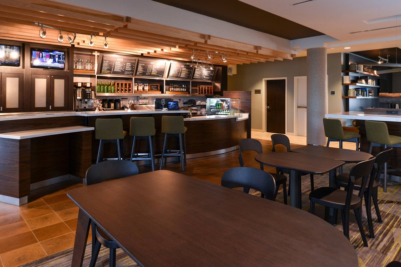 Courtyard By Marriott St. Louis St. Peters,Cottleville>>Alton,3 star