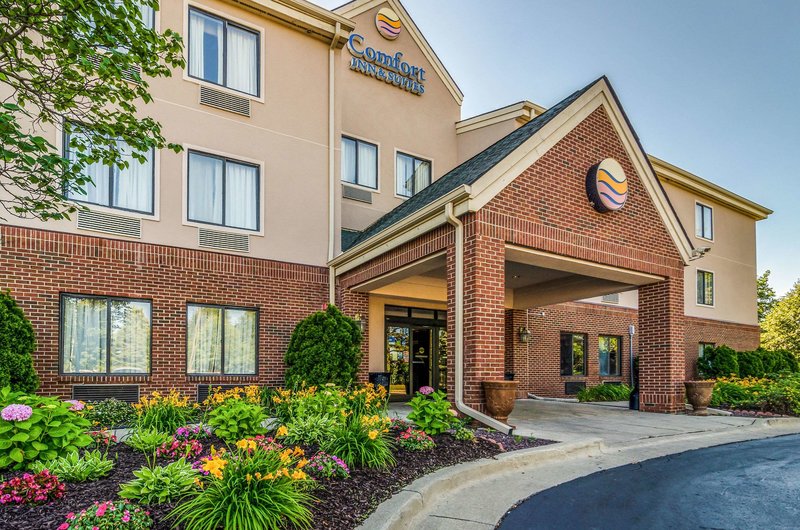 comfort inn and suites university south