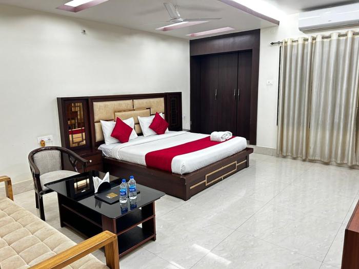 The Heritage,Main Bazaar, Dumka,3 star